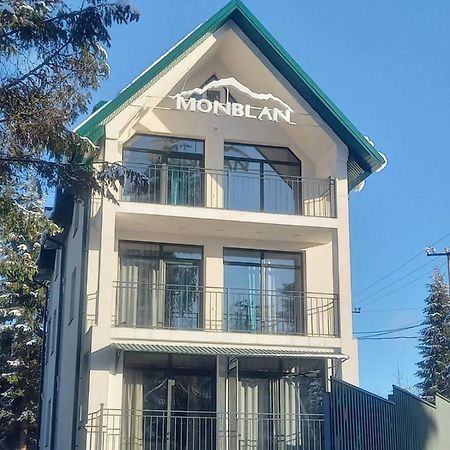 Отель Monblan Yablunytsya Esterno foto